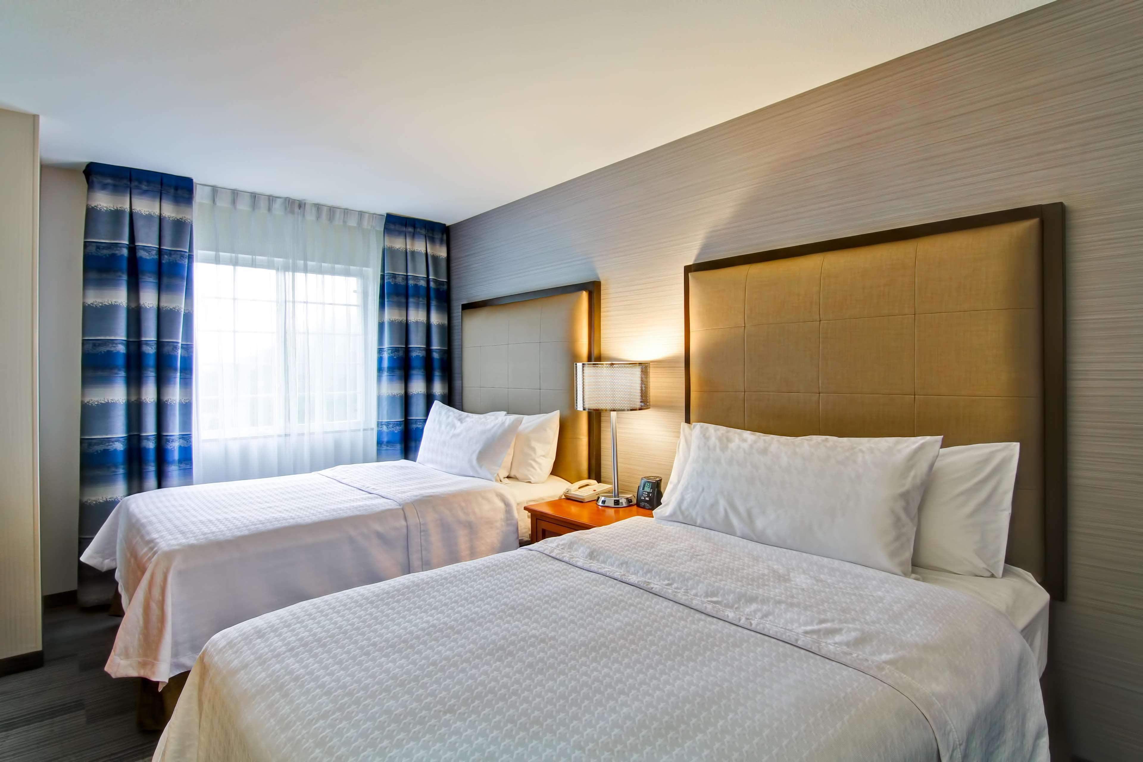 Homewood Suites By Hilton Stratford Eksteriør bilde