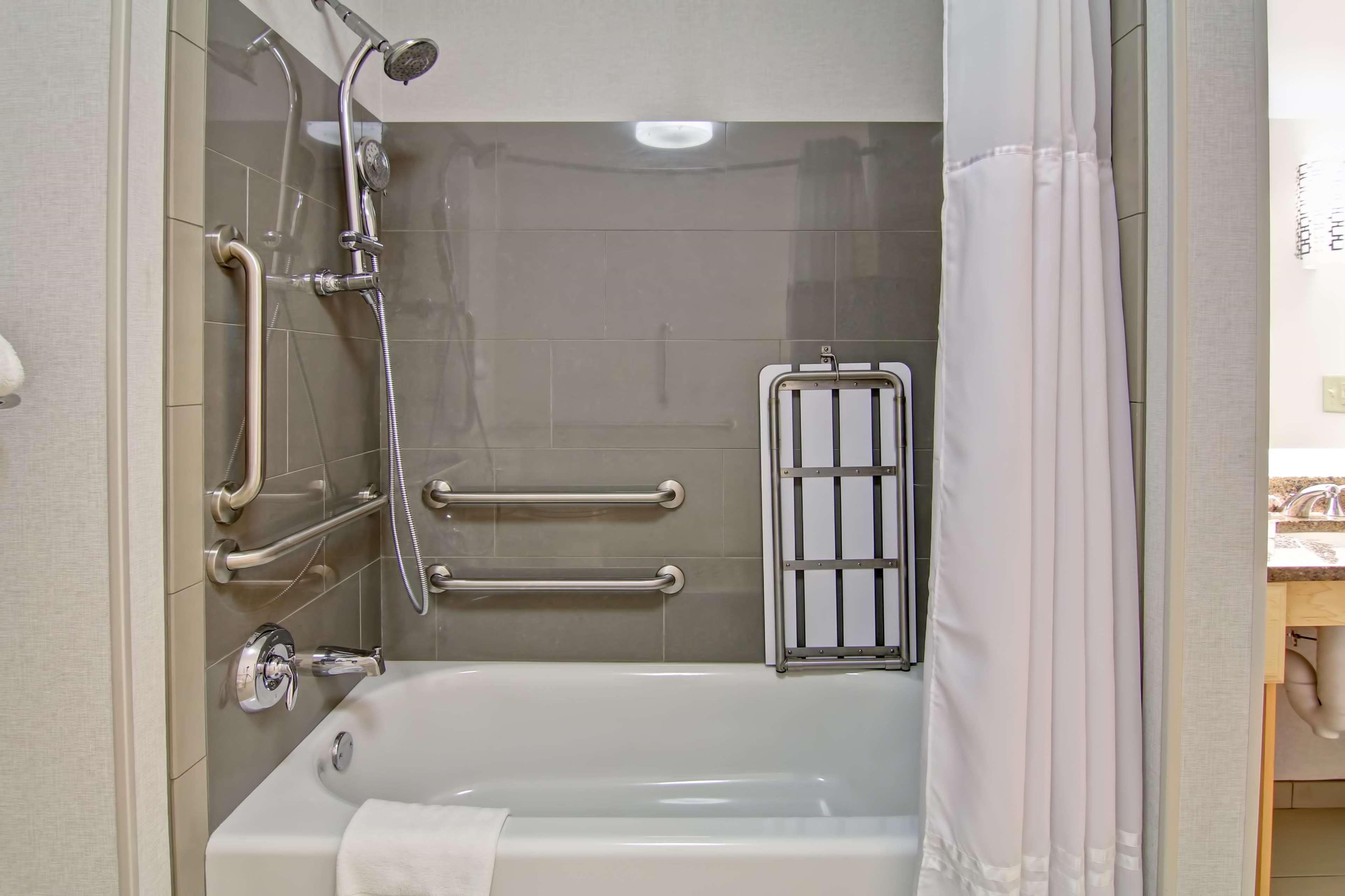 Homewood Suites By Hilton Stratford Eksteriør bilde