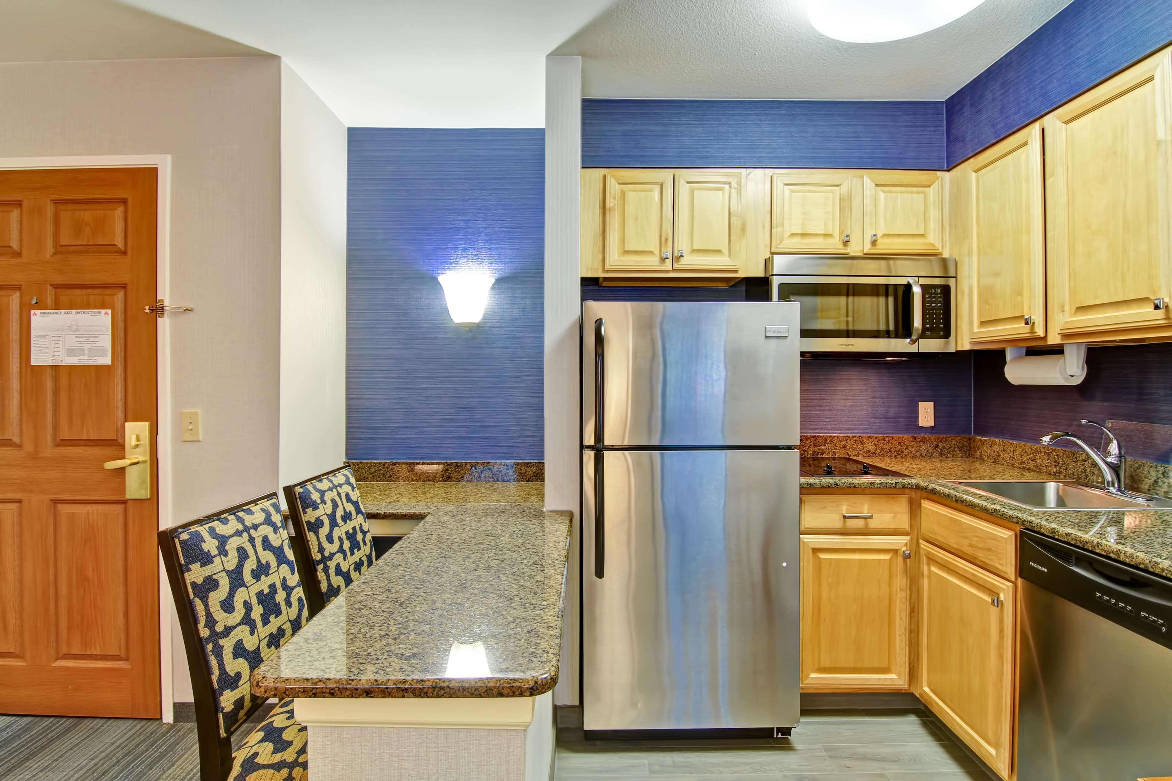 Homewood Suites By Hilton Stratford Eksteriør bilde