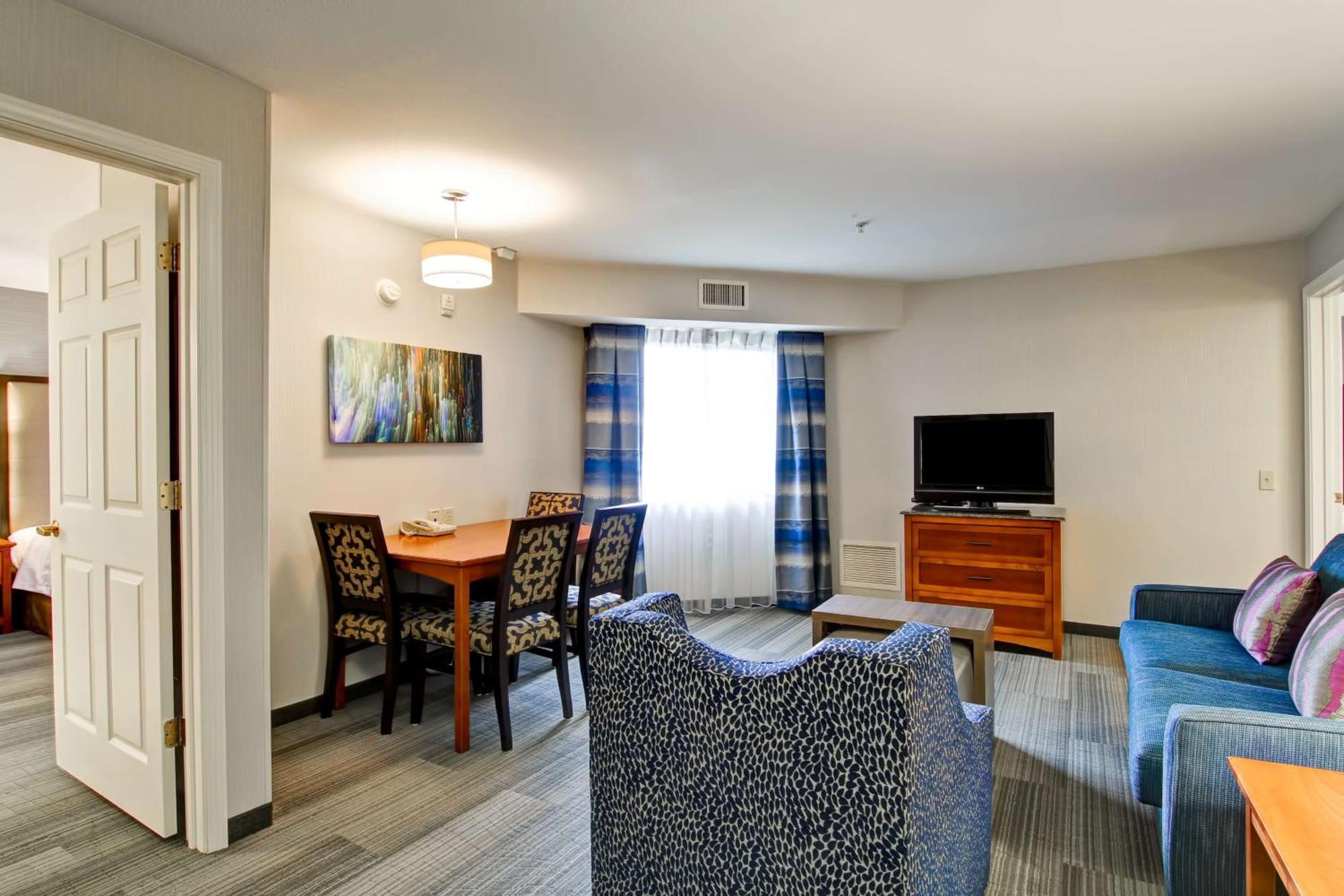 Homewood Suites By Hilton Stratford Eksteriør bilde