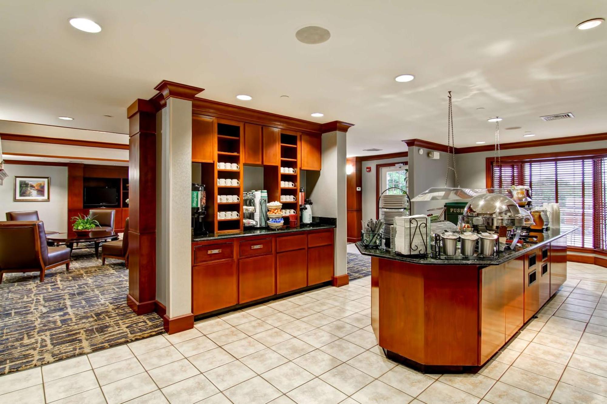 Homewood Suites By Hilton Stratford Eksteriør bilde